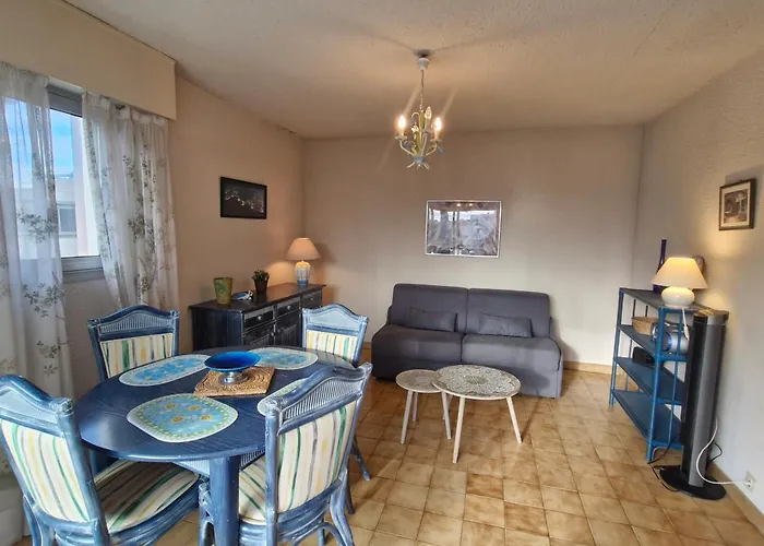 2 Pieces, Balcon, Parking, Animaux Acceptes, - Fr-1-780-46 Apartamento